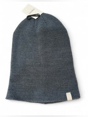 Vuori waffle knit beanie in a deep slate/charcoal tone - brand new